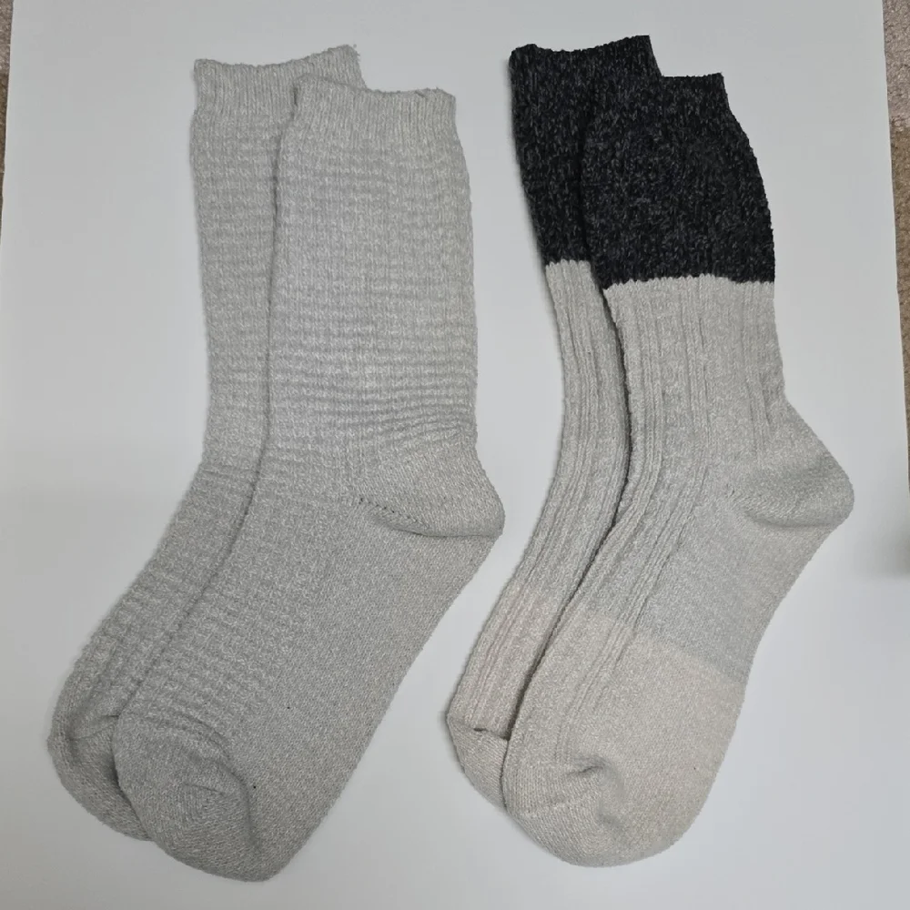 Women's Gray and Off-White Socks - Size 5-10